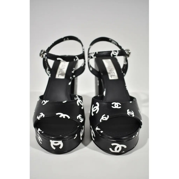 Chanel 22S Black White Lambskin CC Logo Platform Strap Block Heel Sandal 39 - Picture 5 of 12